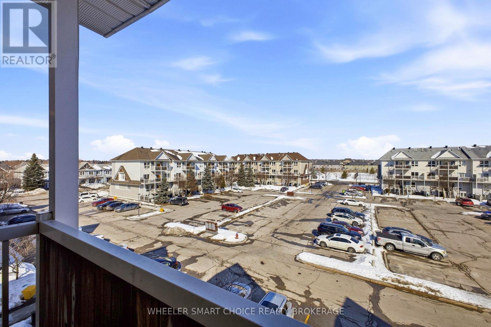 432 Hillsboro Private, Ottawa, ON - Outdoor With View
