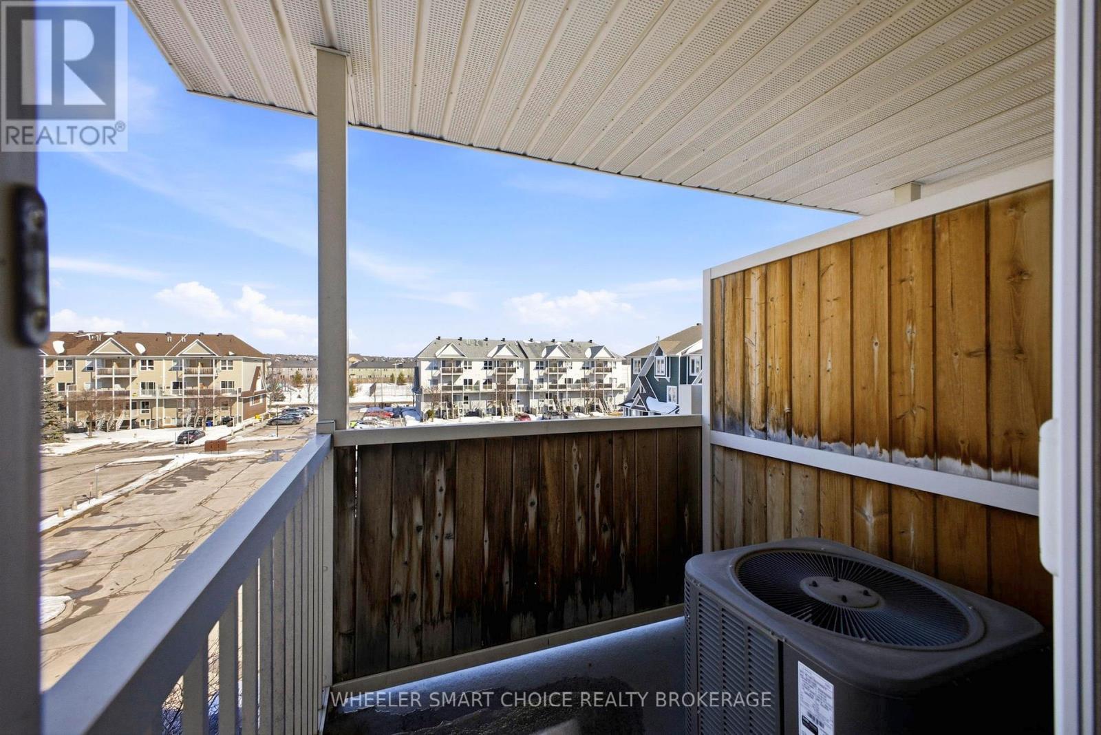 432 Hillsboro Private, Ottawa, ON - Outdoor With Balcony With Exterior