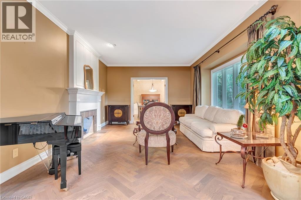 22 Deerpath Court, Cambridge, ON - Indoor With Fireplace