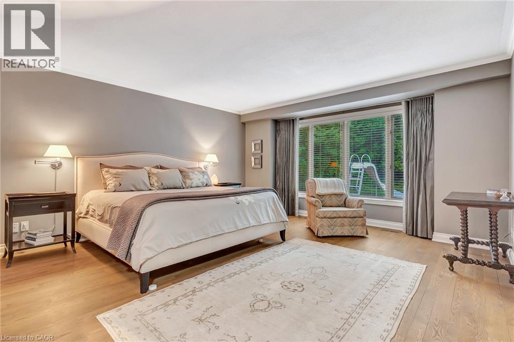 22 Deerpath Court, Cambridge, ON - Indoor Photo Showing Bedroom