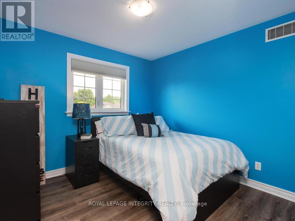 111 Comba Drive, Carleton Place, ON - Indoor Photo Showing Bedroom