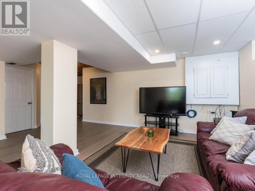 111 Comba Drive, Carleton Place, ON - Indoor Photo Showing Other Room