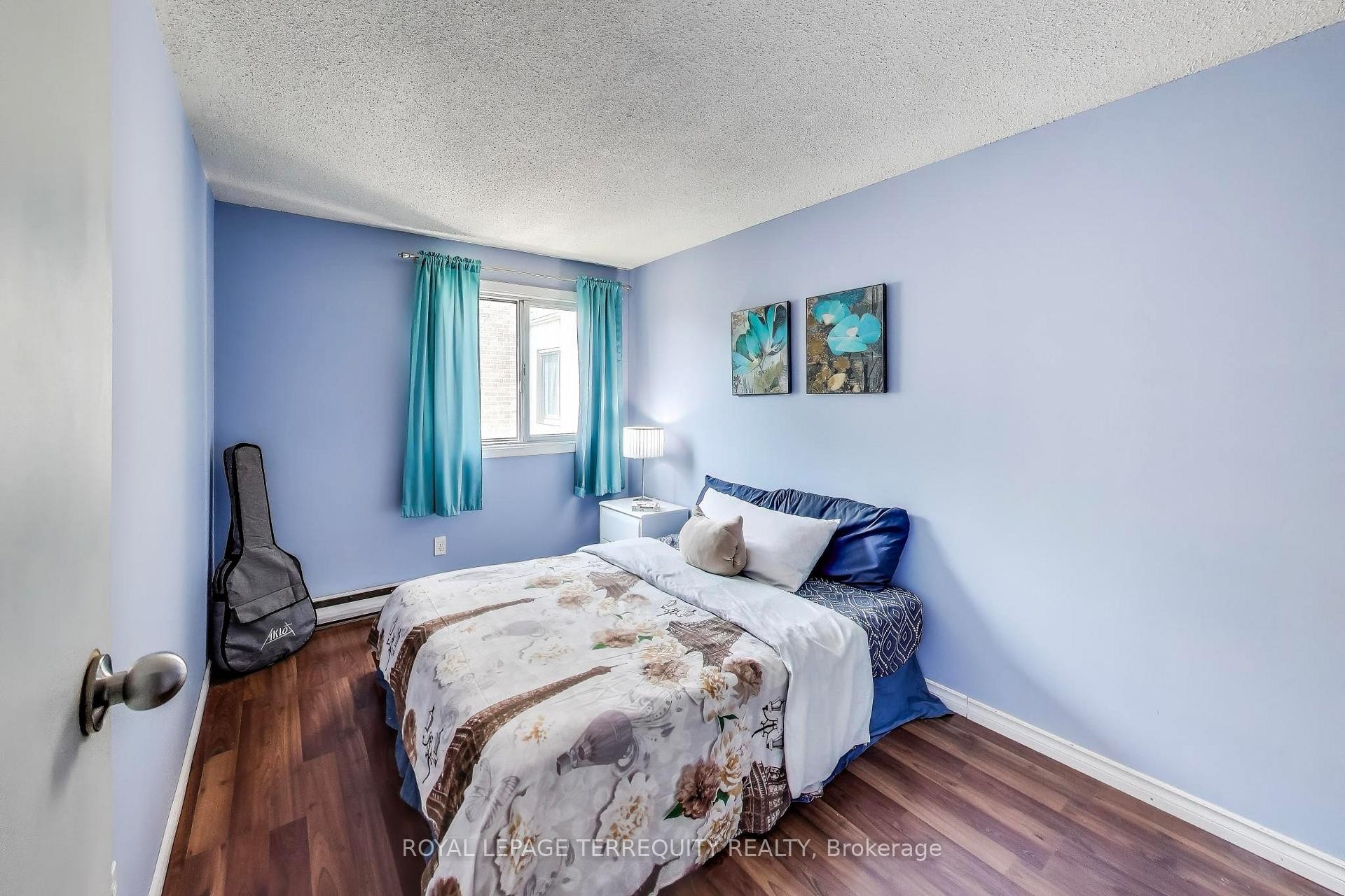 88-1100 Oxford Street, Oshawa, ON - Indoor Photo Showing Bedroom
