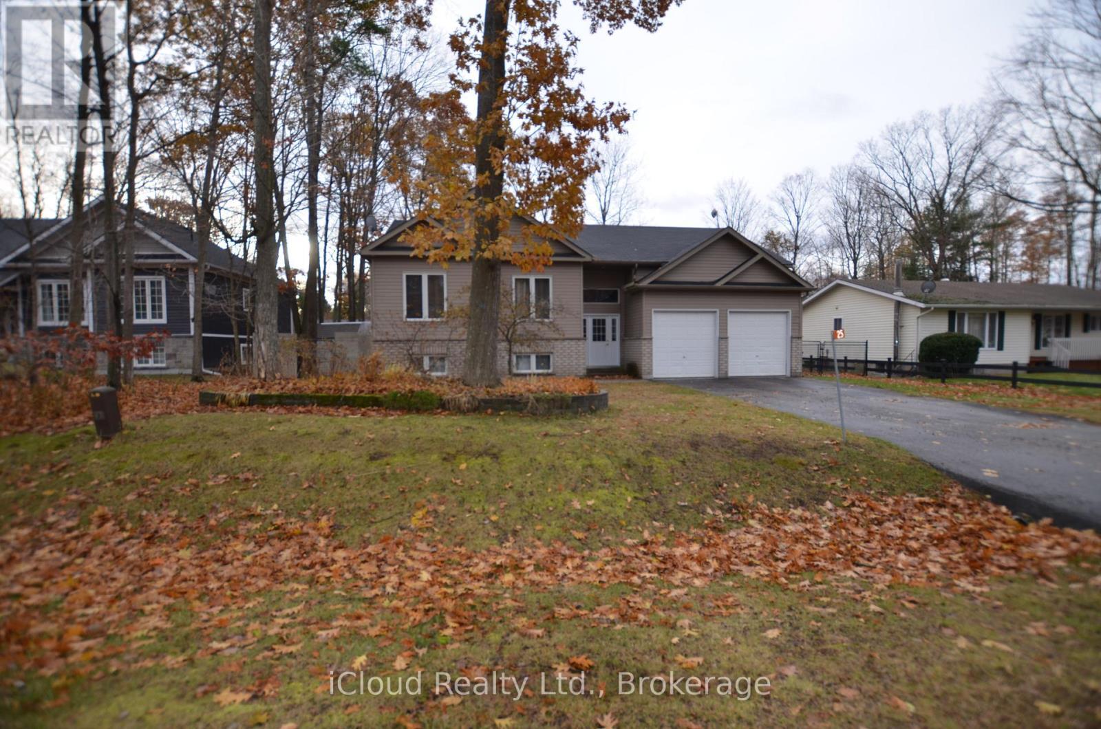 25 Rue Vanier, Tiny, ON - Outdoor With Facade