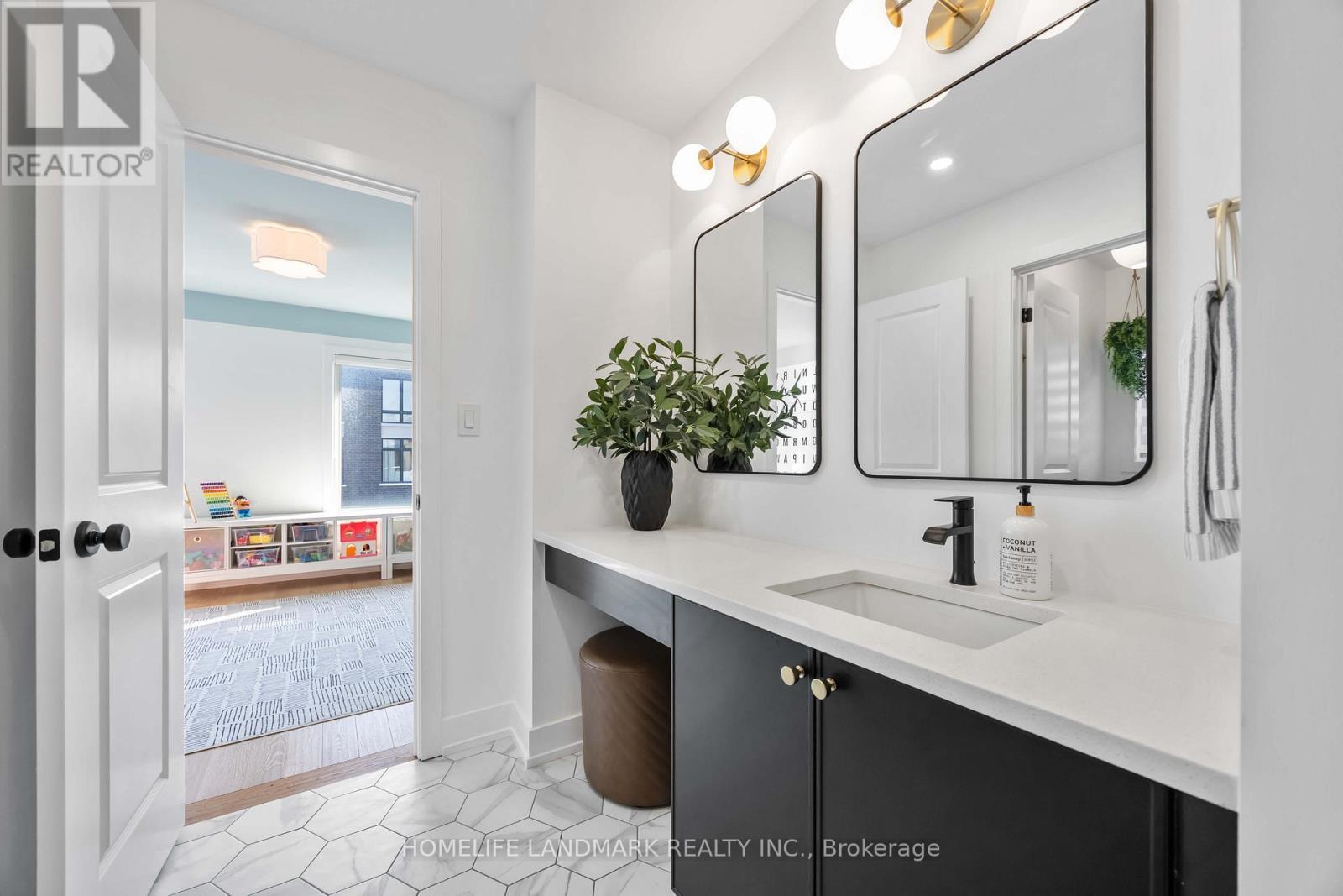 1330 Gull Crossing, Pickering, ON - Indoor Photo Showing Bathroom