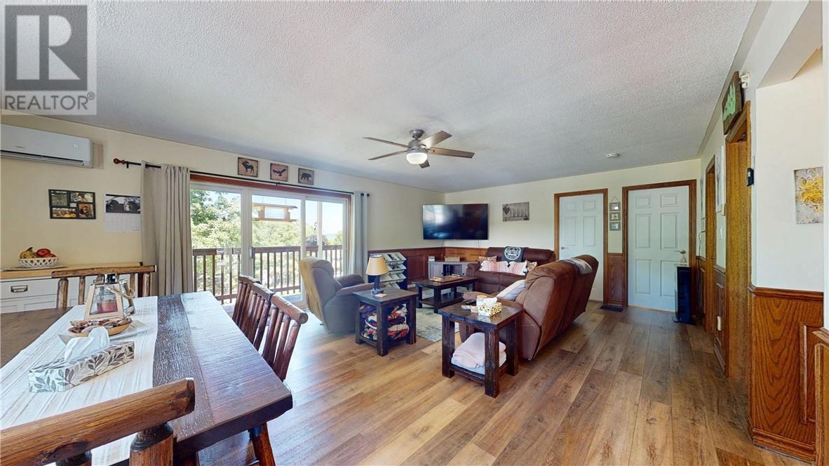 129 Maple, Kagawong, ON