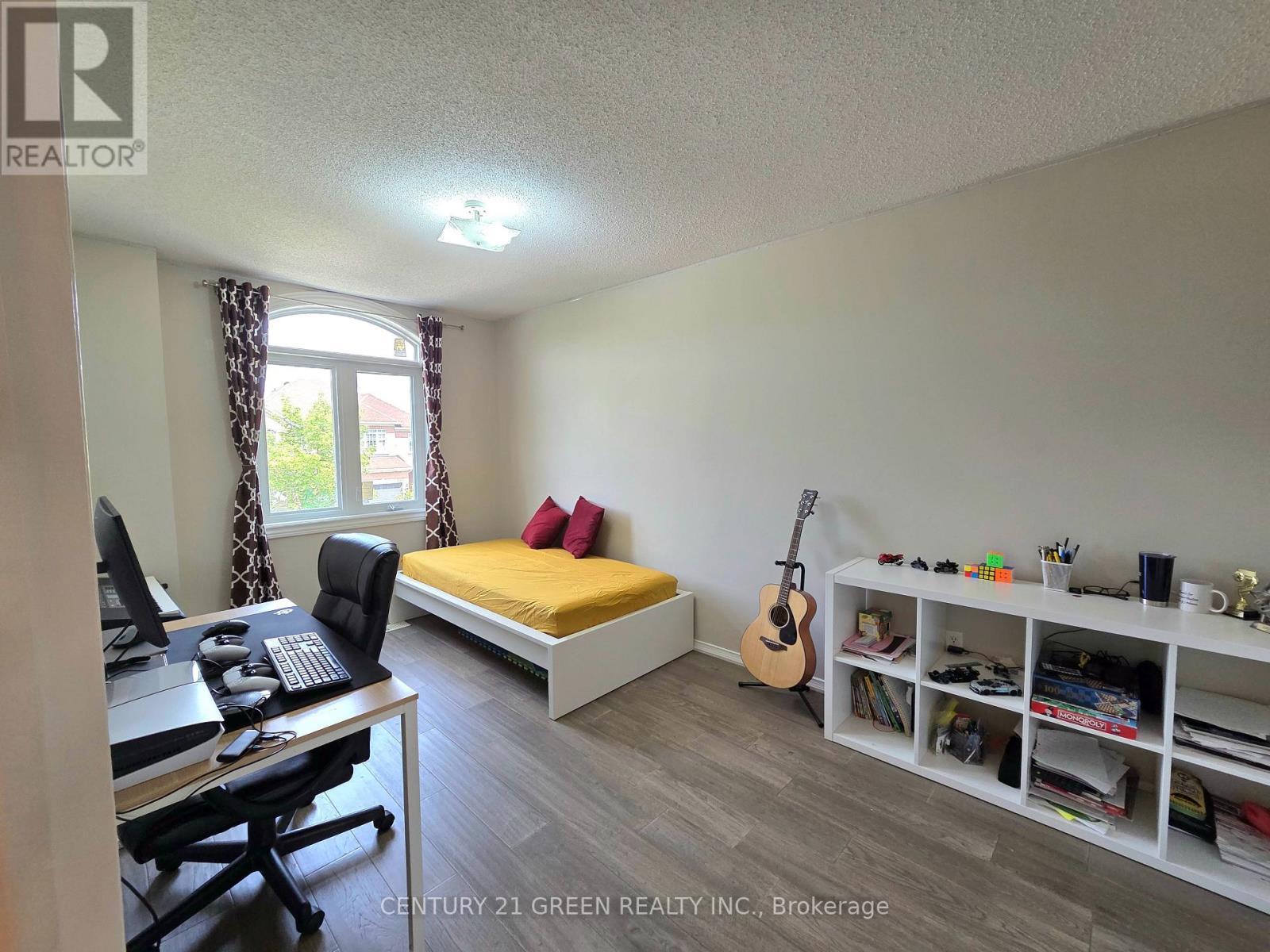 7314 Cork Tree Row, Mississauga, ON - Indoor