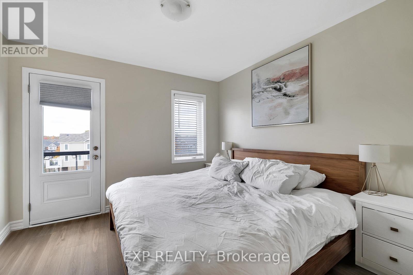 904 Apple Hill Lane, Kitchener, ON - Indoor Photo Showing Bedroom