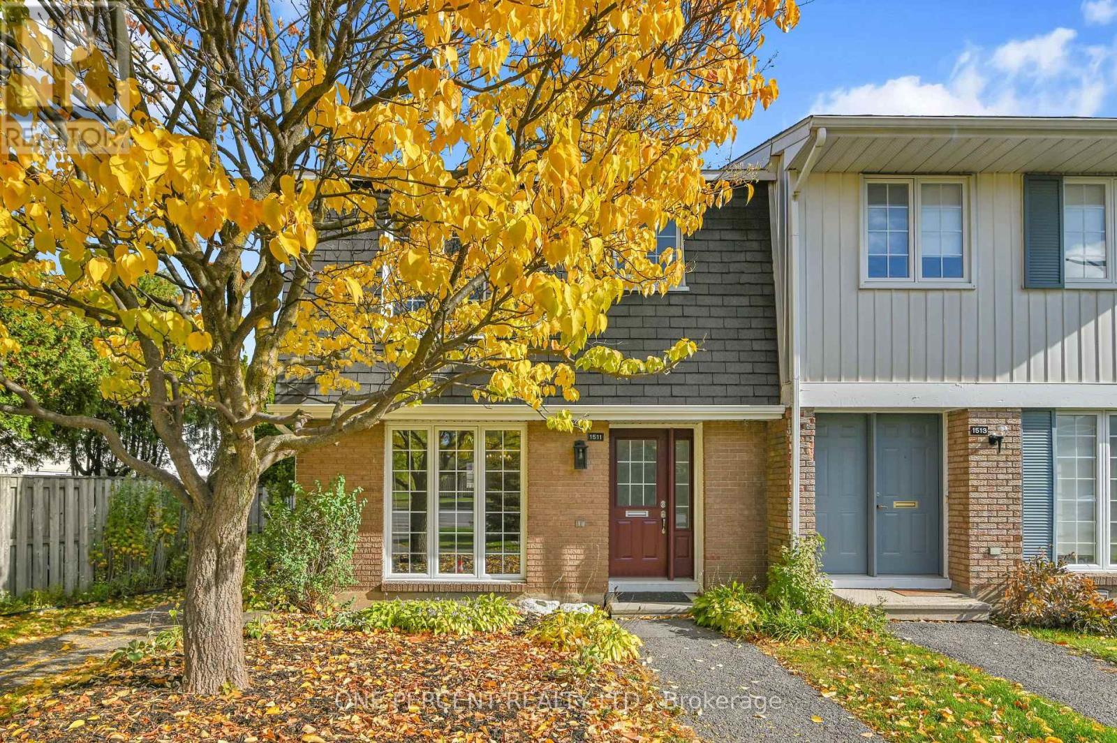 1511 Fisher Avenue, Ottawa, ON - Outdoor With Facade