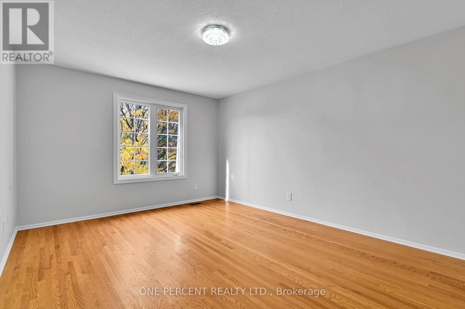 1511 Fisher Avenue, Ottawa, ON - Indoor Photo Showing Other Room