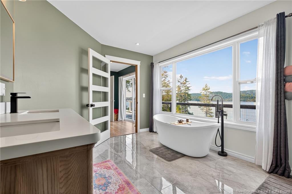 61 Bluff Rd, Utopia, NB