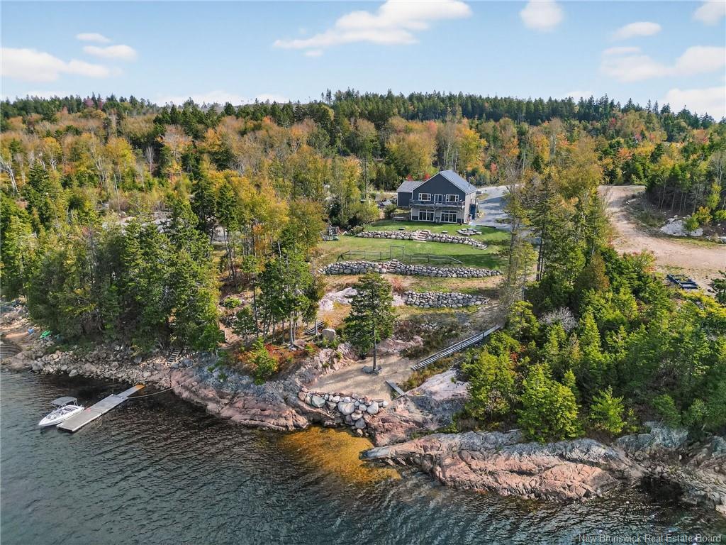 61 Bluff Rd, Utopia, NB
