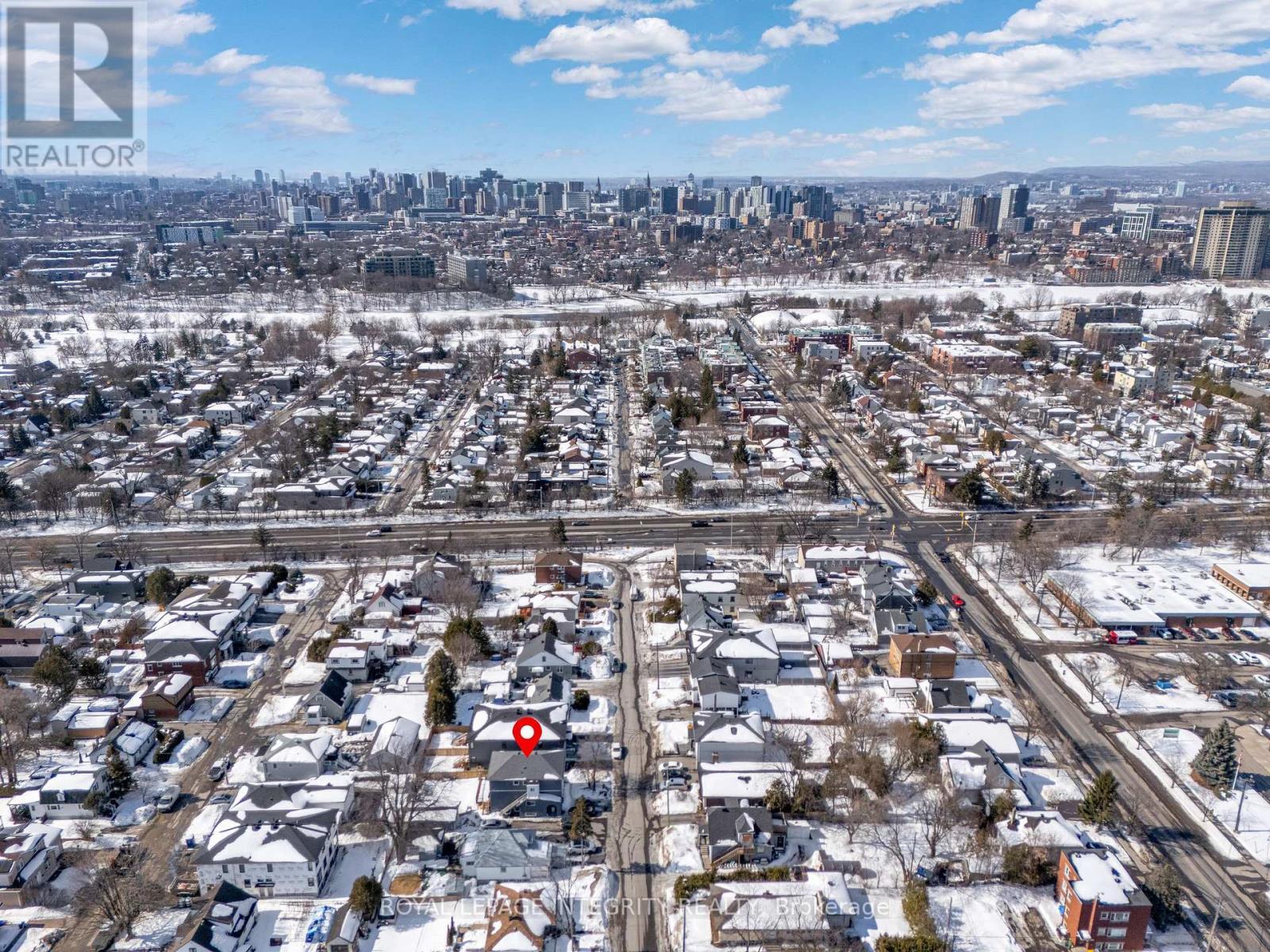 Aerial showing proximity to downtown - 154 Columbus Avenue, Ottawa, ON - Outdoor With View
