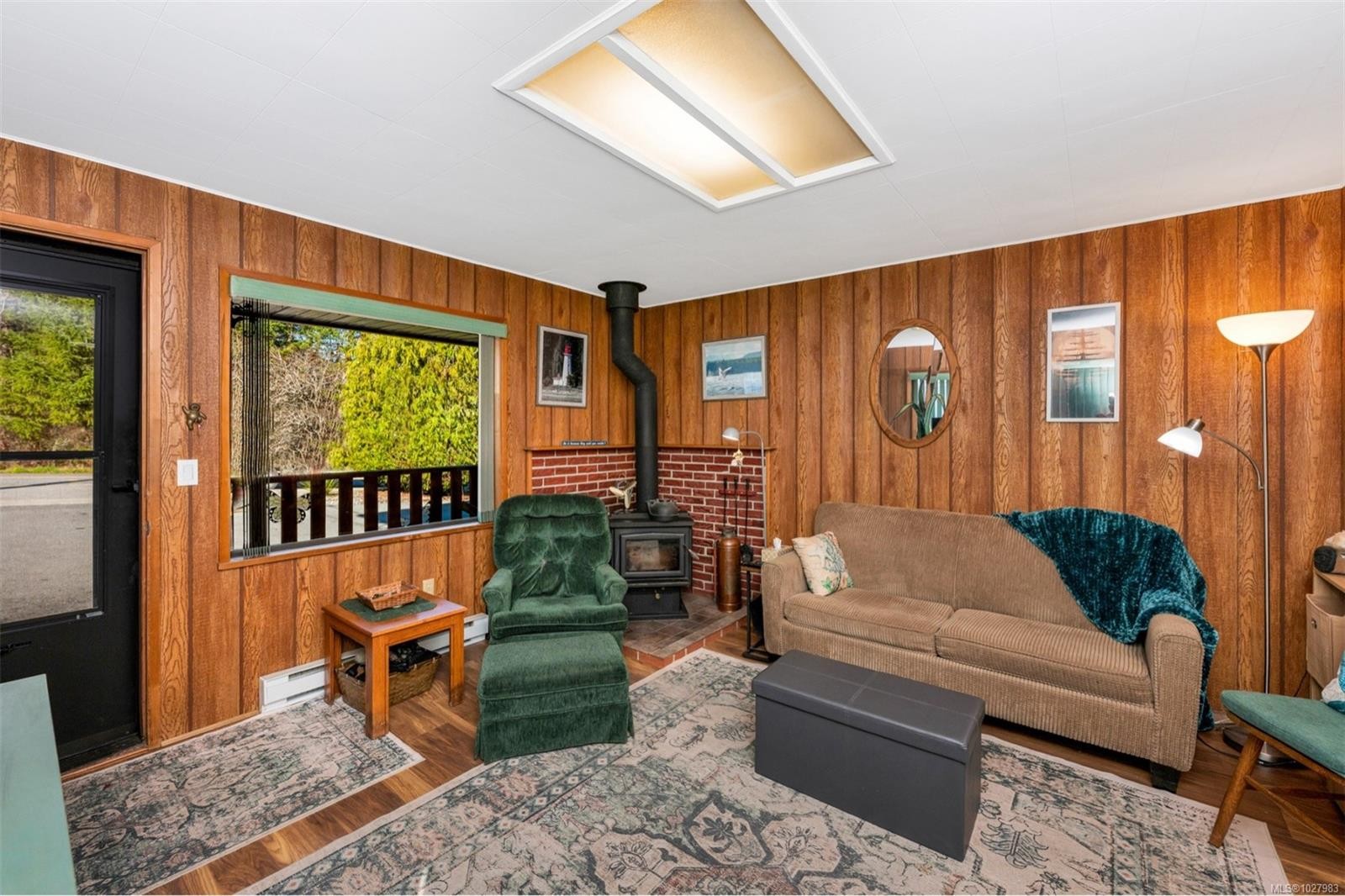 1554 Chaplin St, Crofton, BC