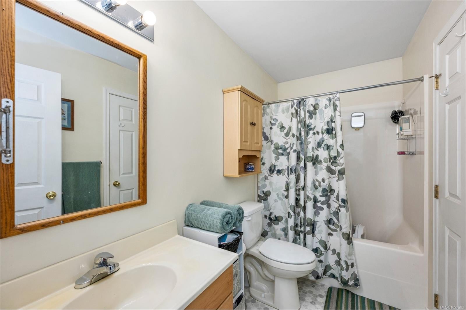 1554 Chaplin St, Crofton, BC