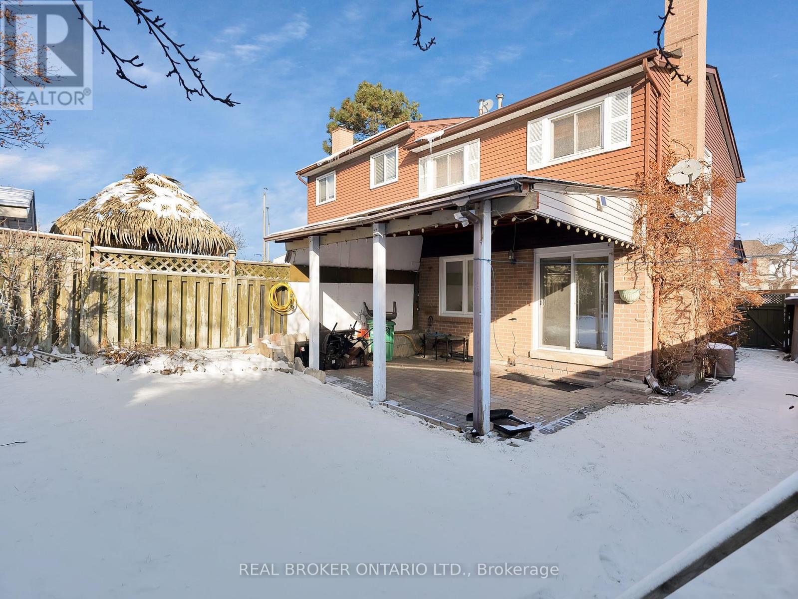 2602 Hemus Square, Mississauga, ON - Outdoor