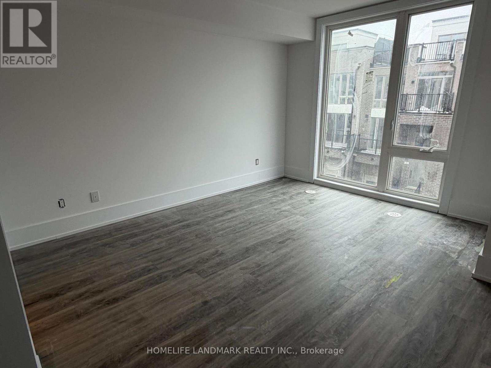 10 Bancroft Lane, Richmond Hill, ON - Indoor Photo Showing Other Room