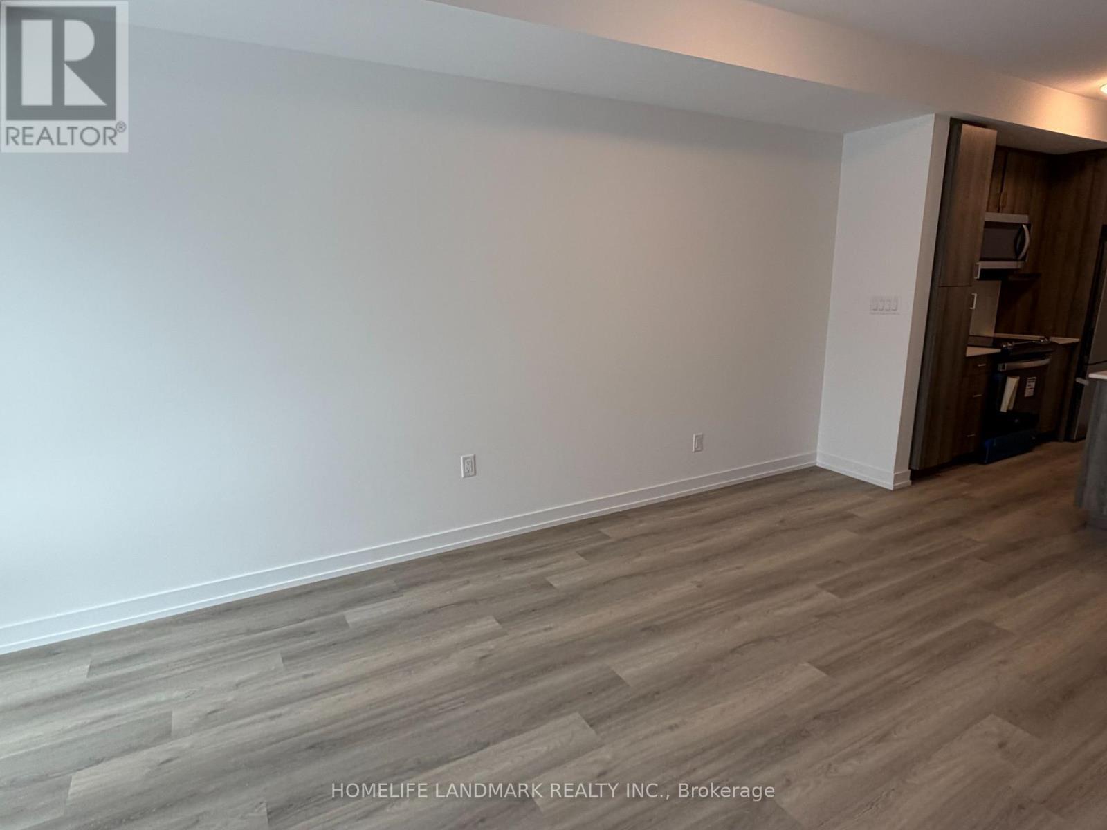 107 - 51 Jefferson Side Road, Richmond Hill, ON - Indoor Photo Showing Other Room