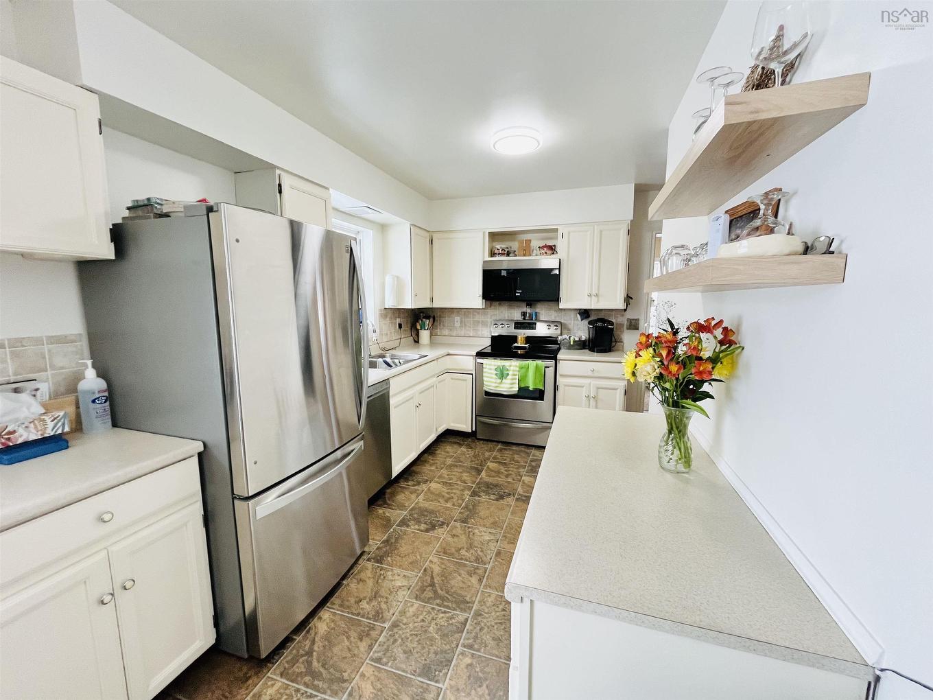 93 Herrett Road, Springhill, NS