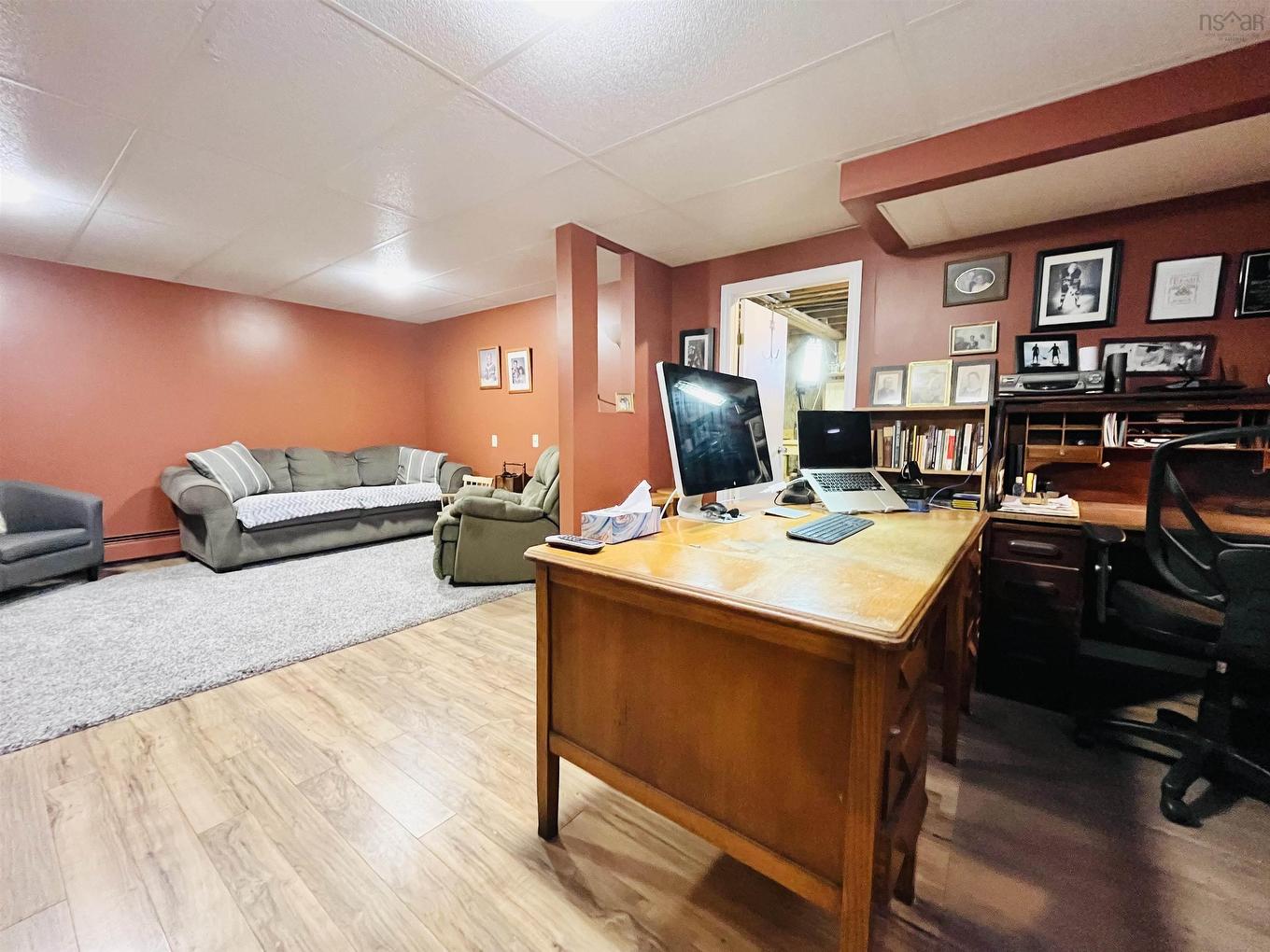 93 Herrett Road, Springhill, NS