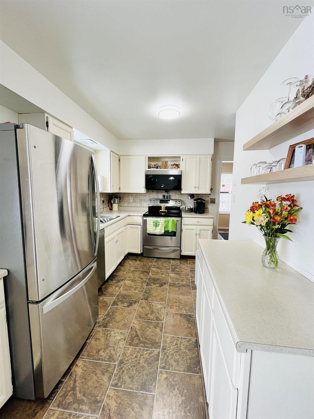 93 Herrett Road, Springhill, NS