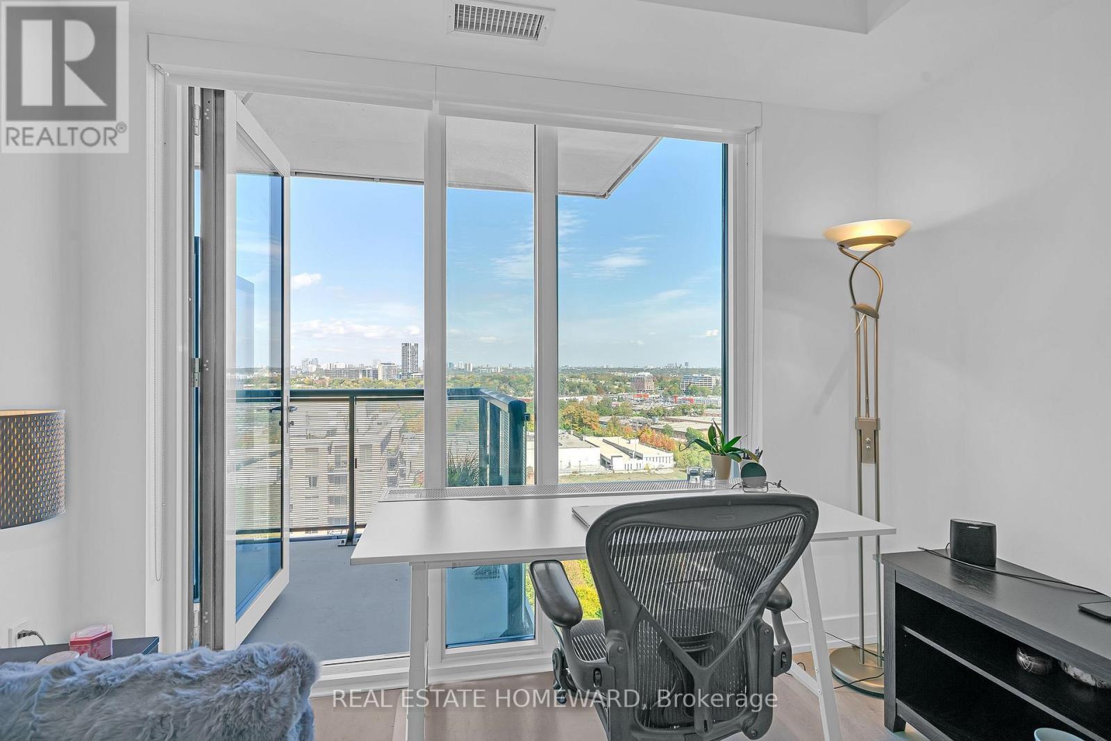2039 - 20 Inn On The Park Drive, Toronto, ON - Indoor Photo Showing Other Room