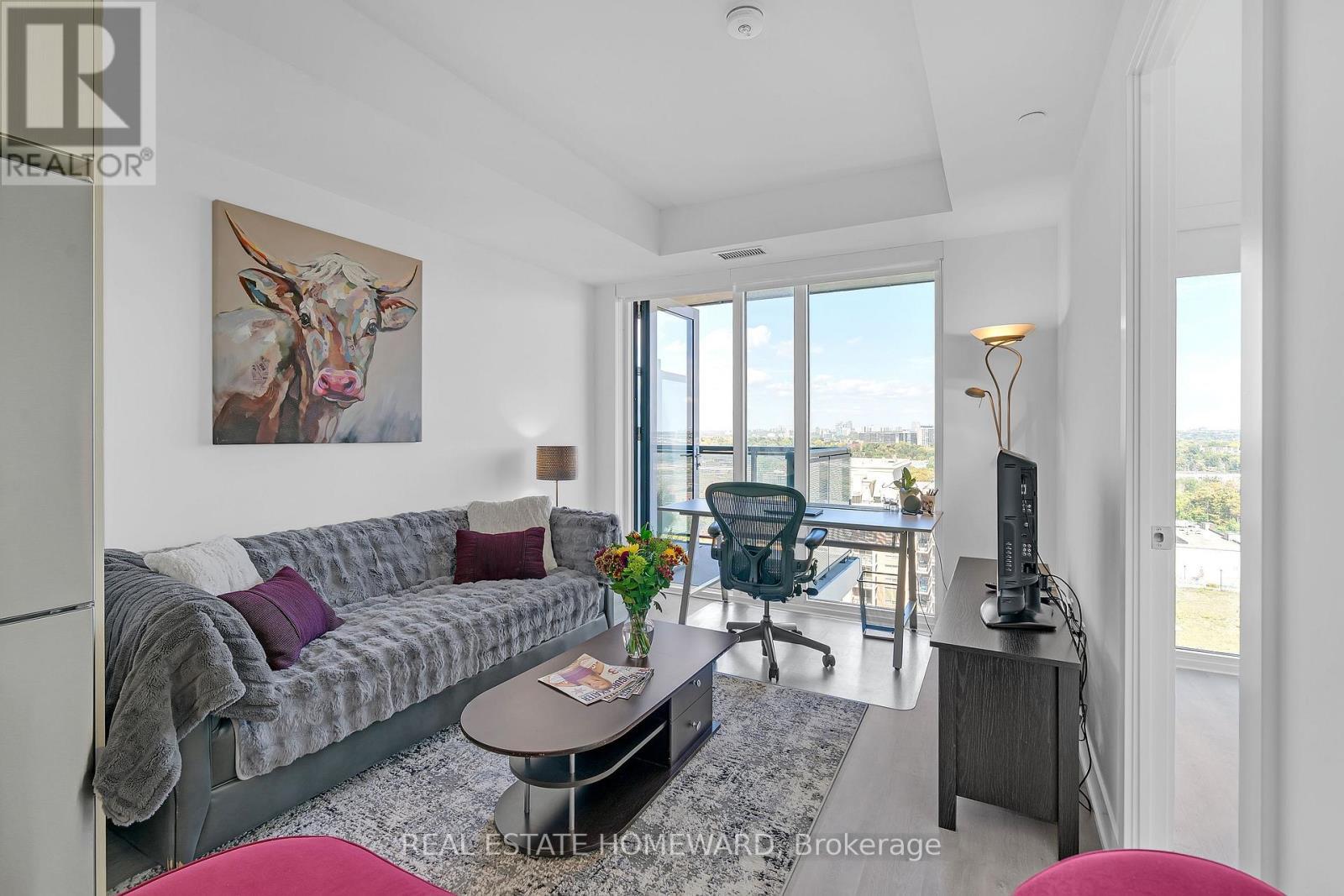 2039 - 20 Inn On The Park Drive, Toronto, ON - Indoor Photo Showing Living Room