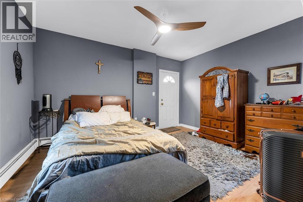 (unit 2) - 320 King Street E, Hamilton, ON