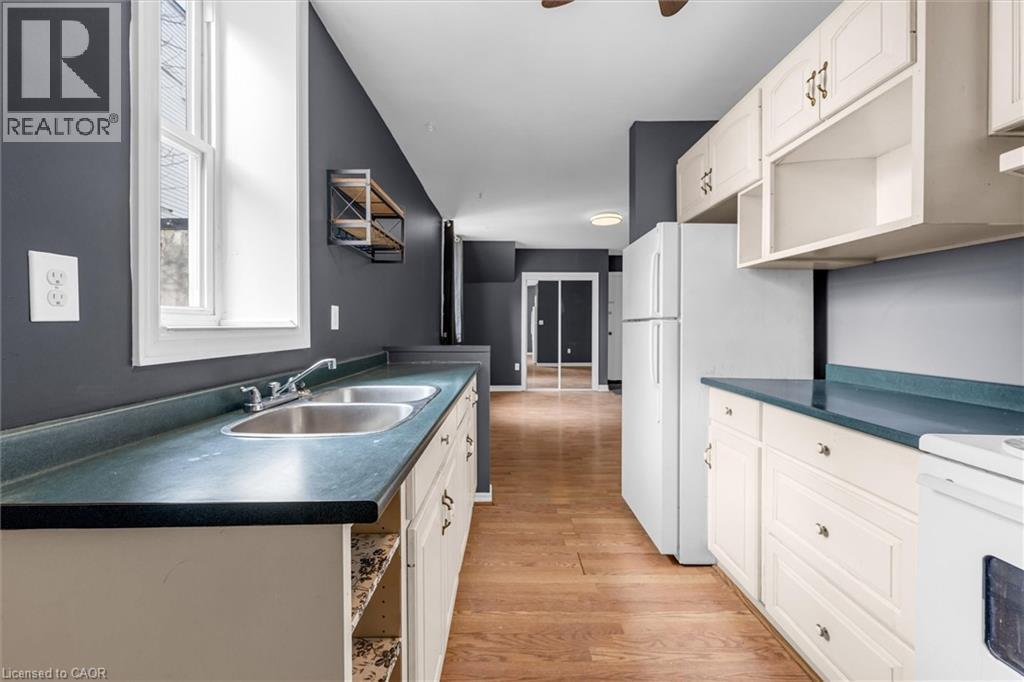 (unit 1) - 320 King Street E, Hamilton, ON