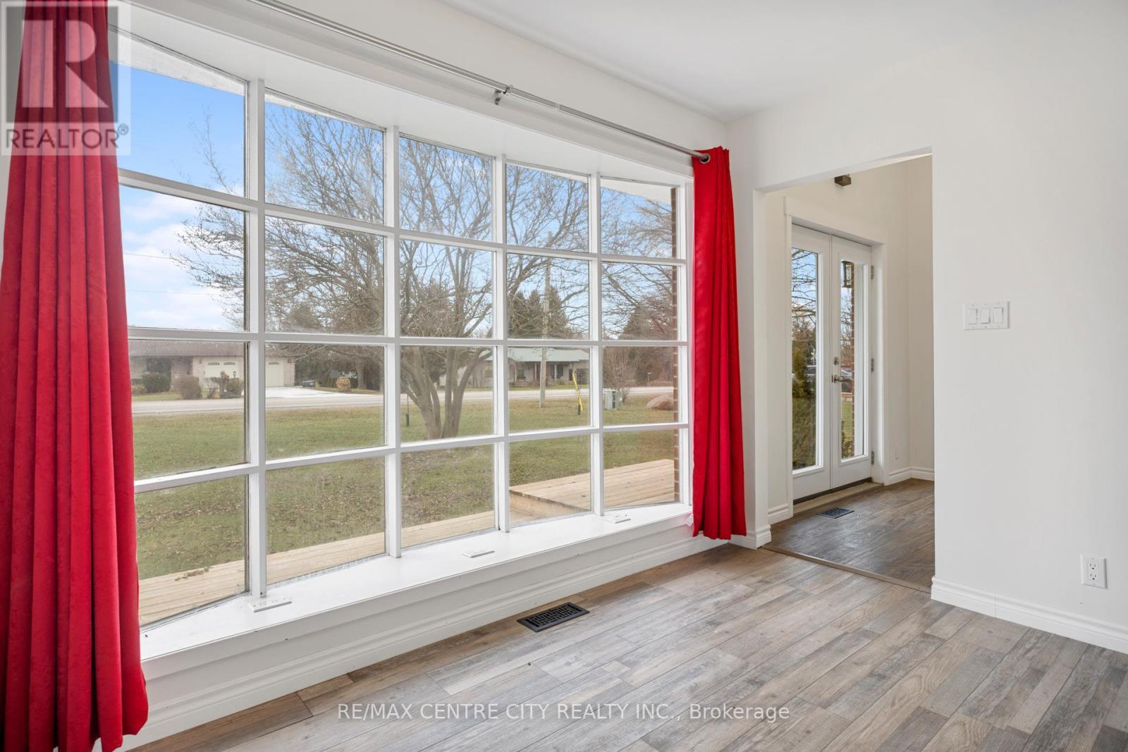 42420 John Wise Line, Central Elgin, ON - Indoor Photo Showing Other Room