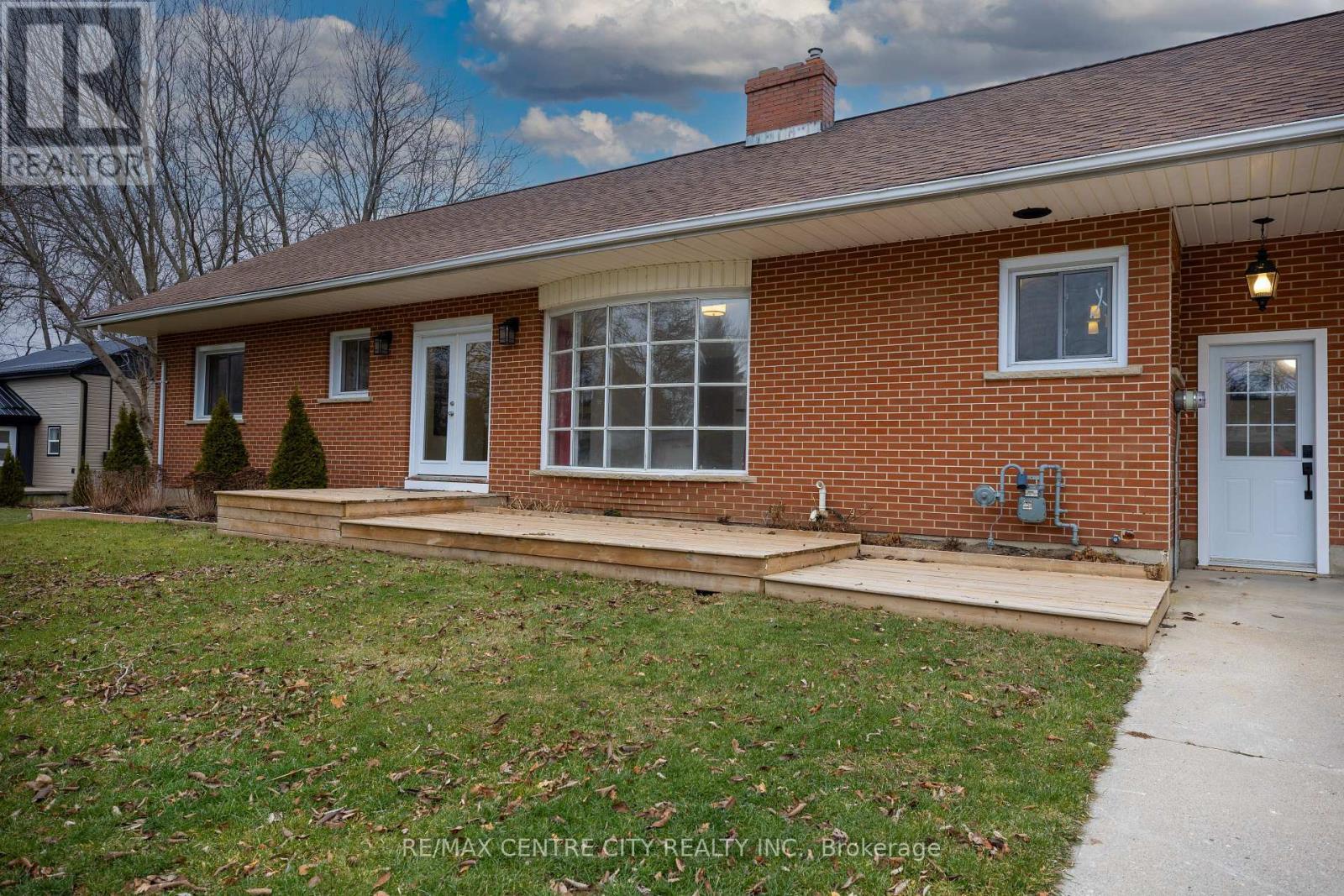 42420 John Wise Line, Central Elgin, ON - Outdoor