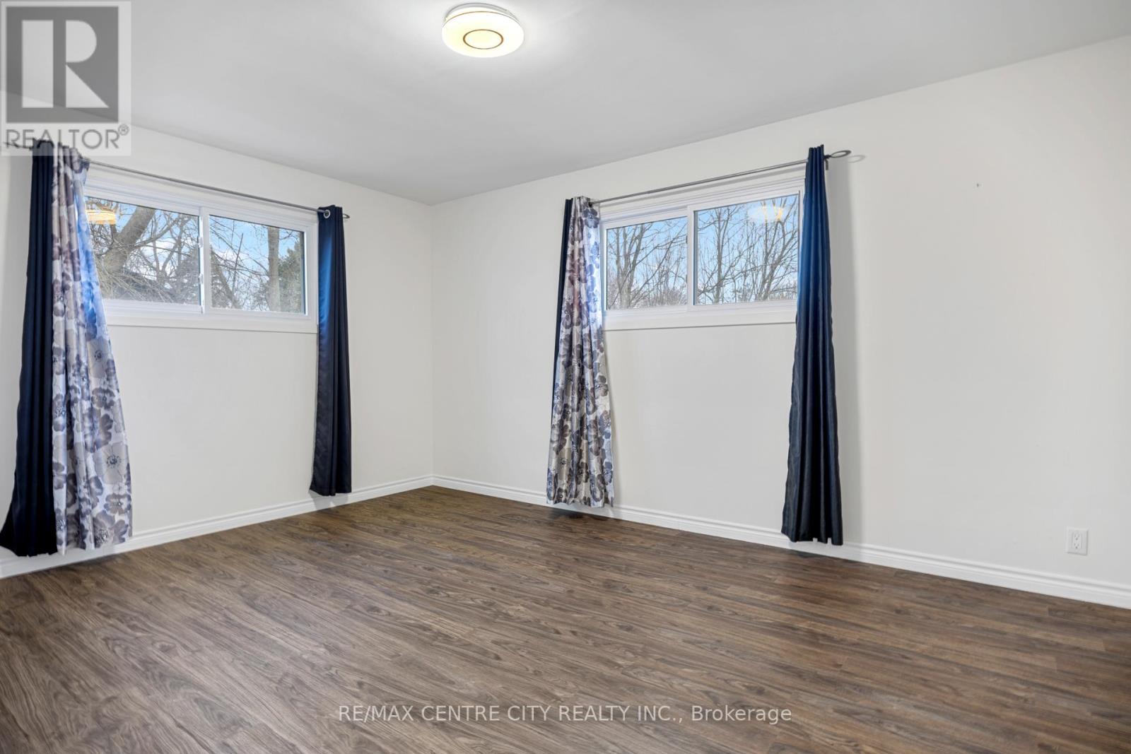 42420 John Wise Line, Central Elgin, ON - Indoor Photo Showing Other Room