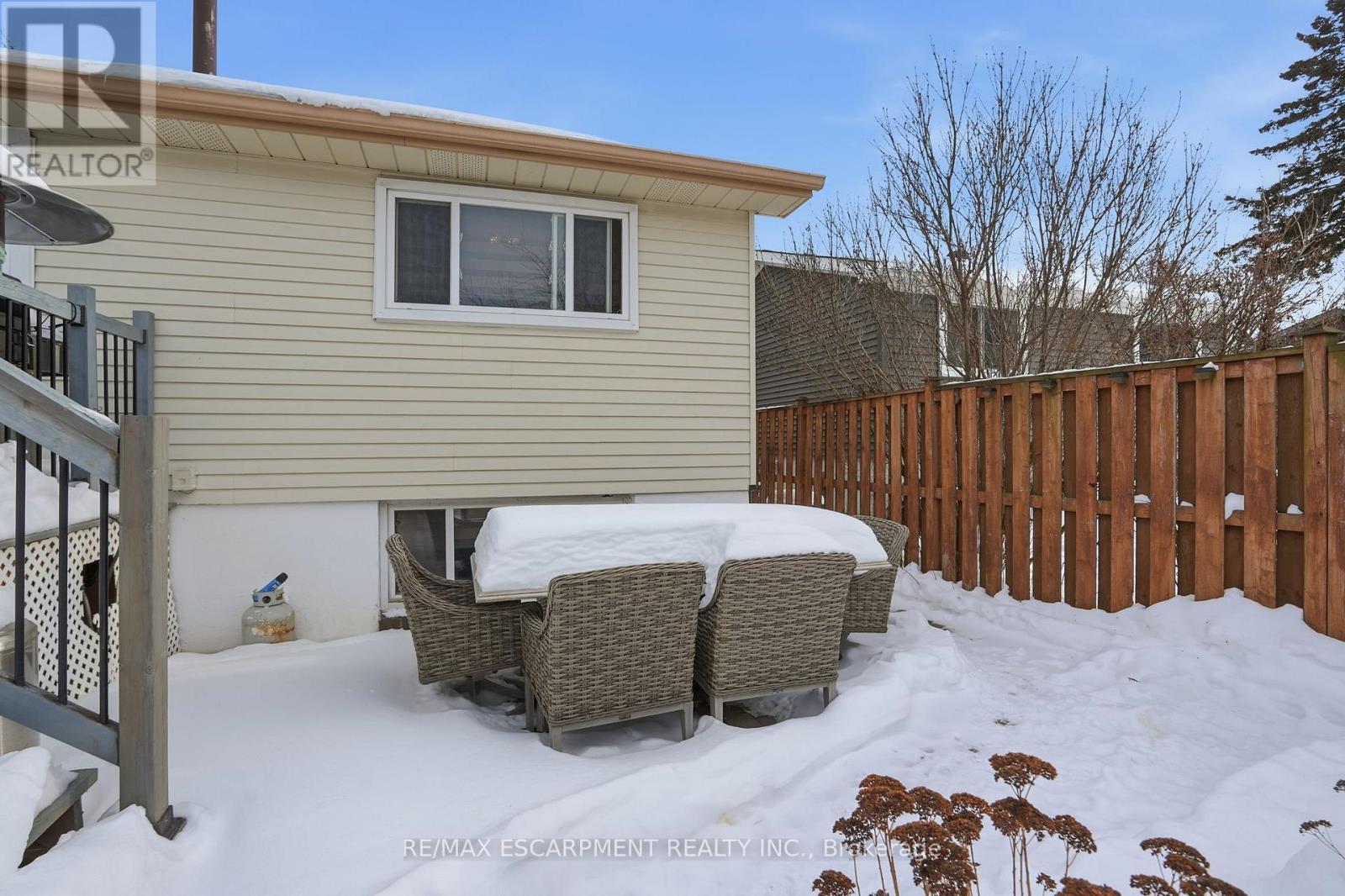 697 Lomond Crescent, Burlington, ON - Outdoor With Exterior