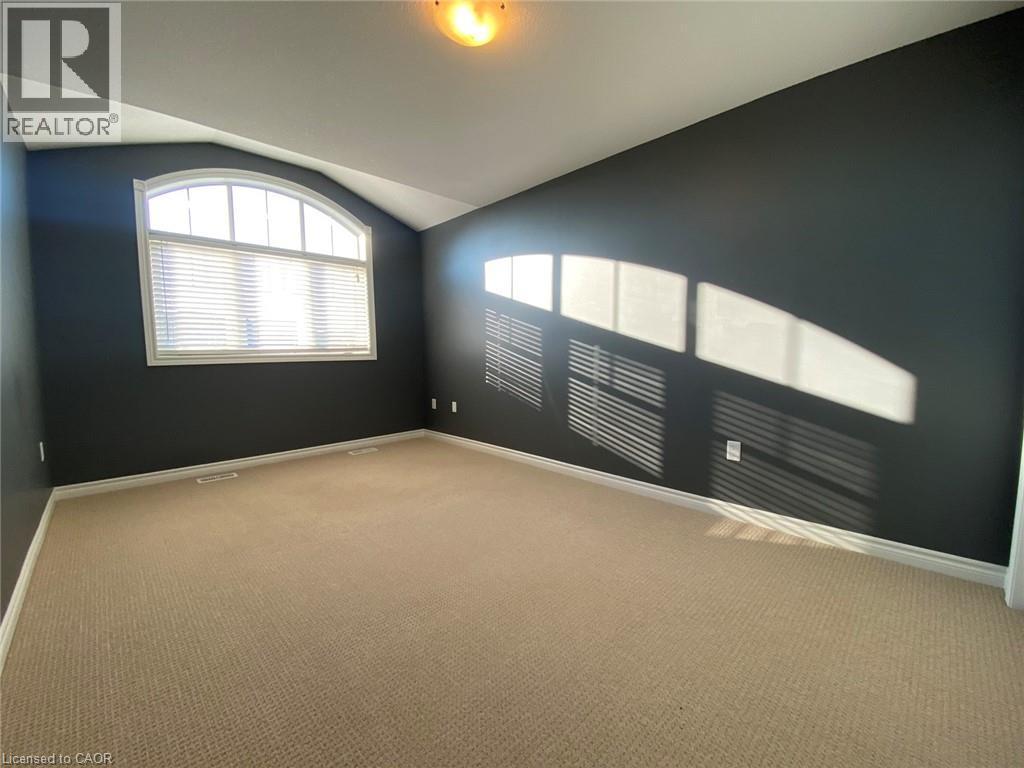 609 Isaiah Crescent, Kitchener, ON - Indoor Photo Showing Other Room