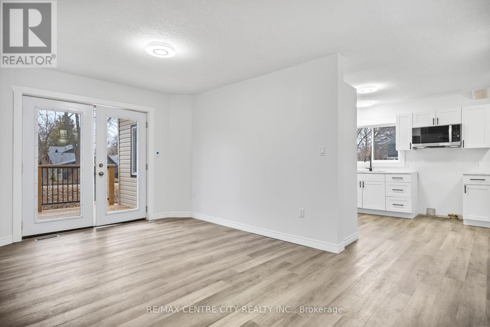42400 John Wise Line, Central Elgin, ON - Indoor
