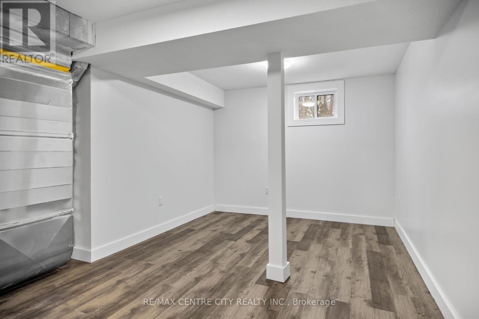 42400 John Wise Line, Central Elgin, ON - Indoor Photo Showing Other Room