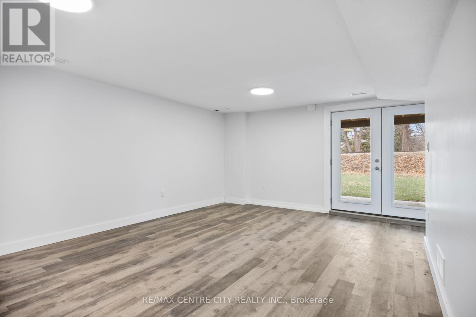 42400 John Wise Line, Central Elgin, ON - Indoor Photo Showing Other Room