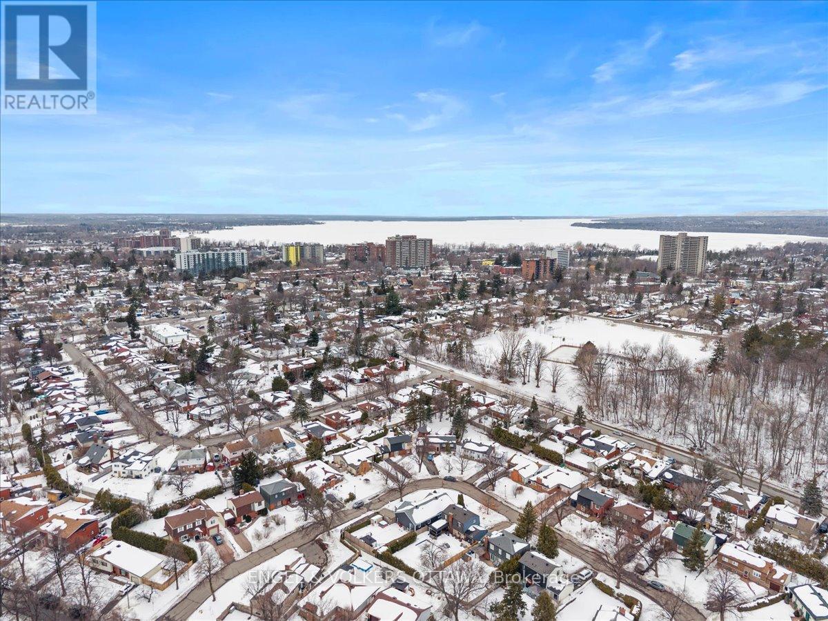 1005 Gold Crescent, Ottawa, ON