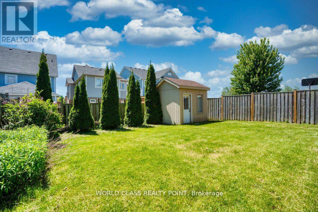 3 Hesham Drive, Whitby, ON - Outdoor