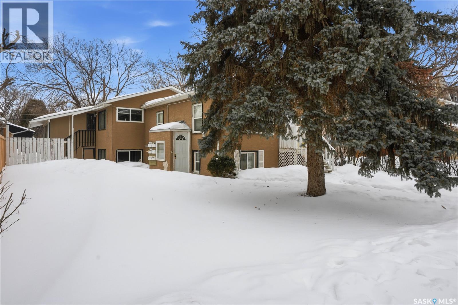 917 7Th Avenue N, Saskatoon, SK - Outdoor