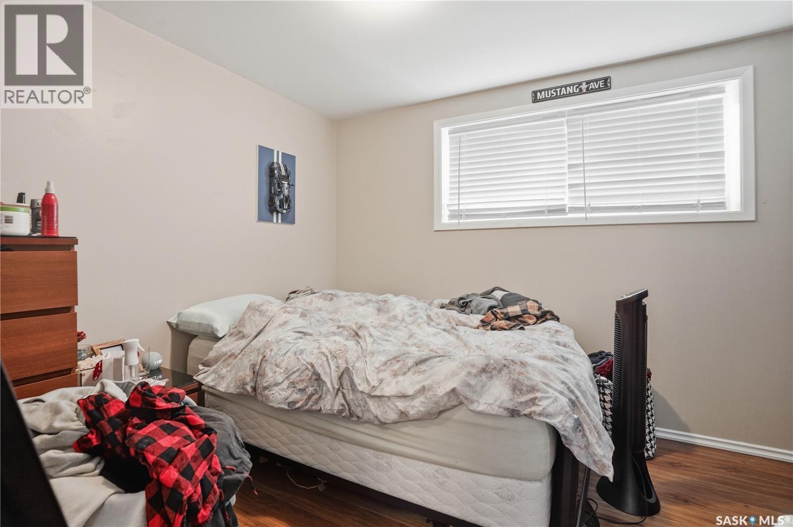917 7Th Avenue N, Saskatoon, SK - Indoor Photo Showing Bedroom