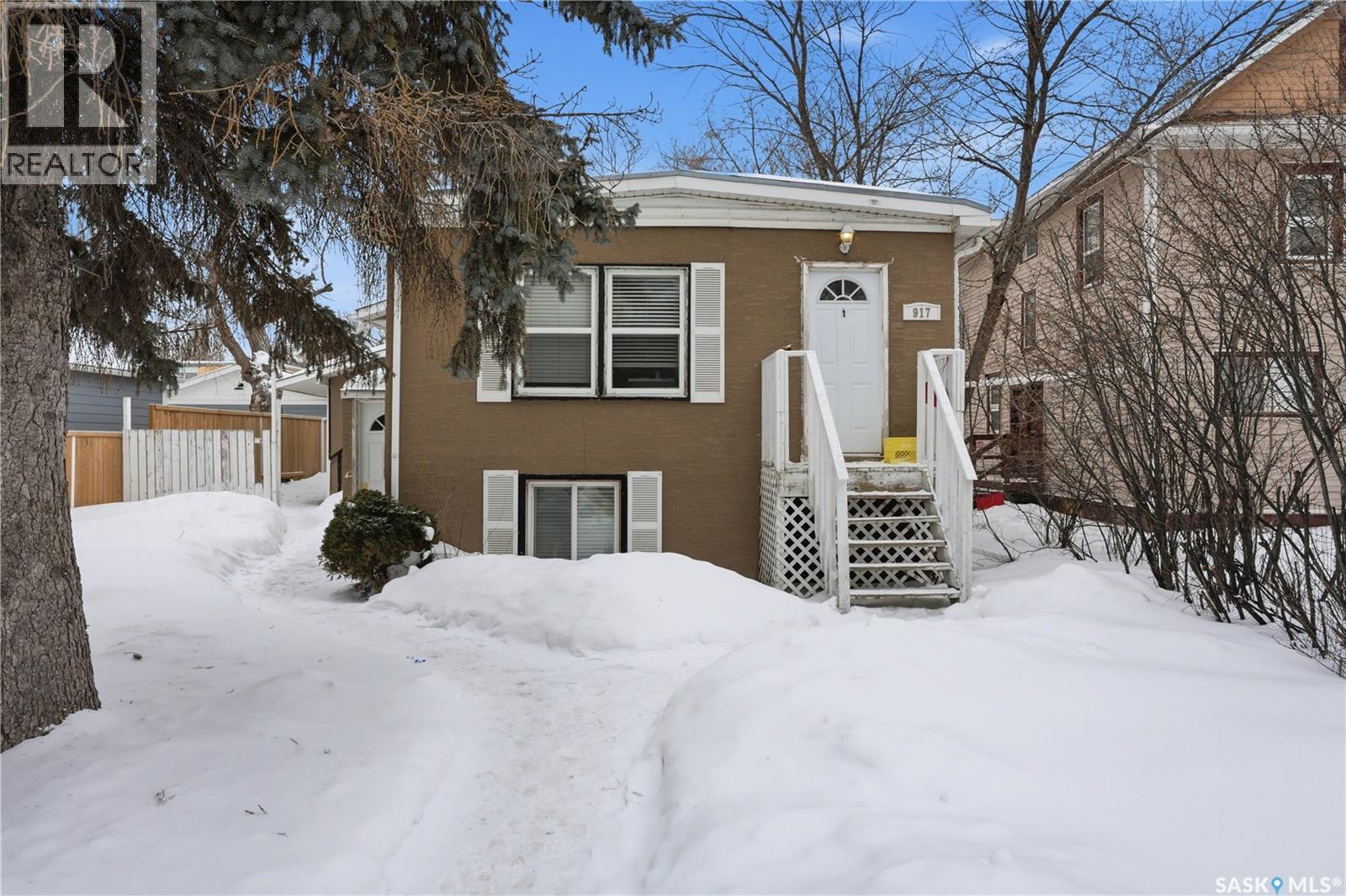 917 7Th Avenue N, Saskatoon, SK - Outdoor