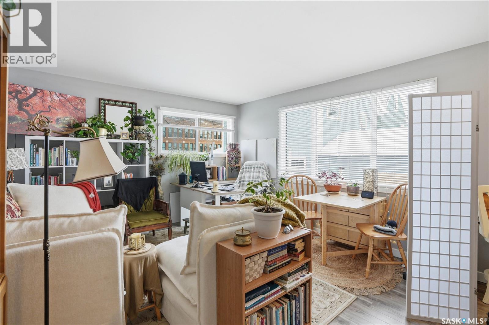 917 7Th Avenue N, Saskatoon, SK - Indoor