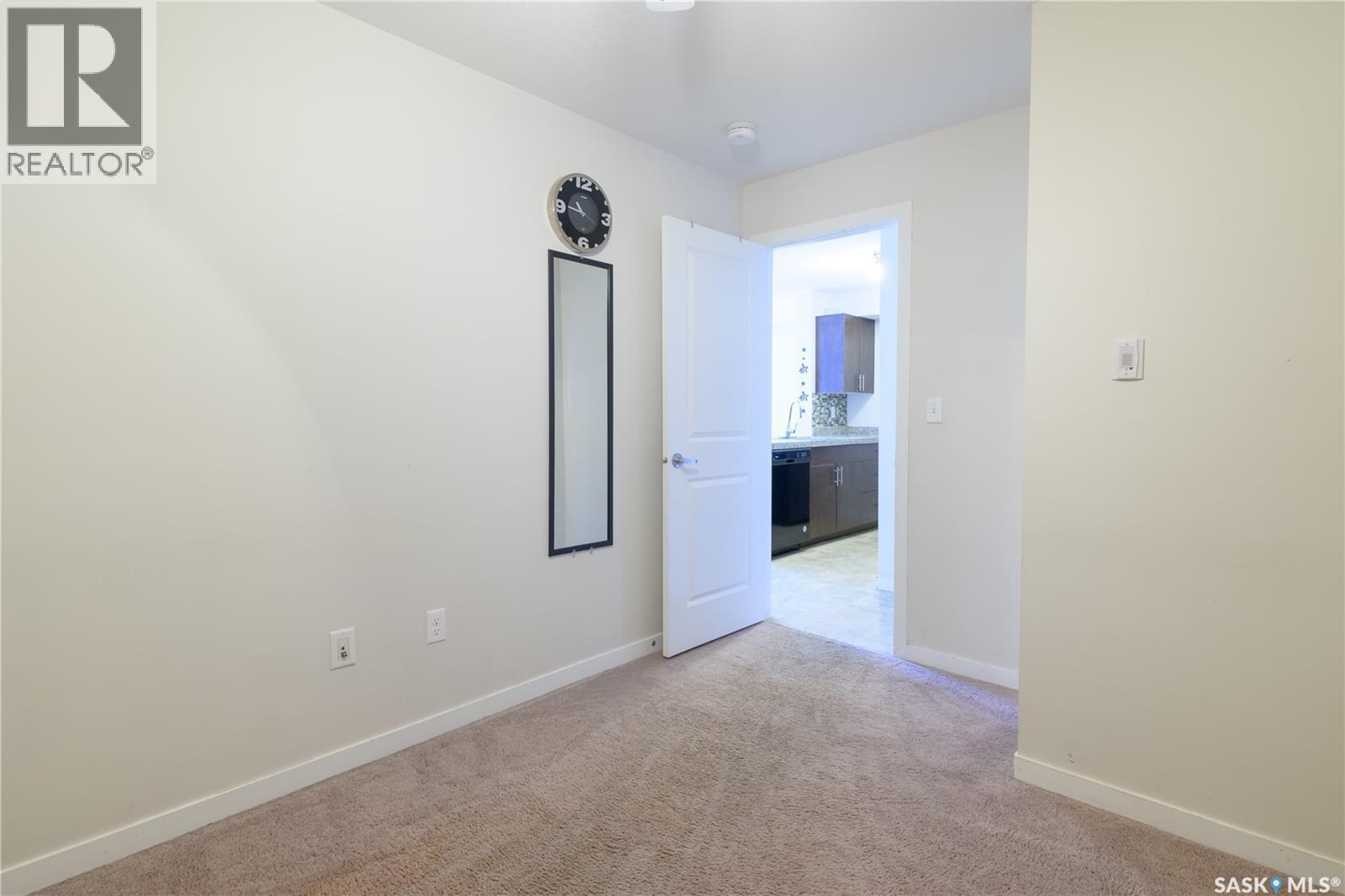 1121 5500 Mitchinson Way, Regina, SK - Indoor Photo Showing Other Room