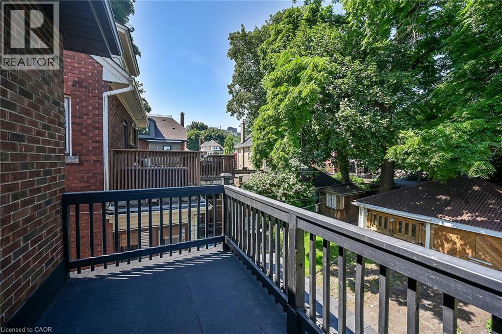 172 Sherman Avenue S, Hamilton, ON - Outdoor