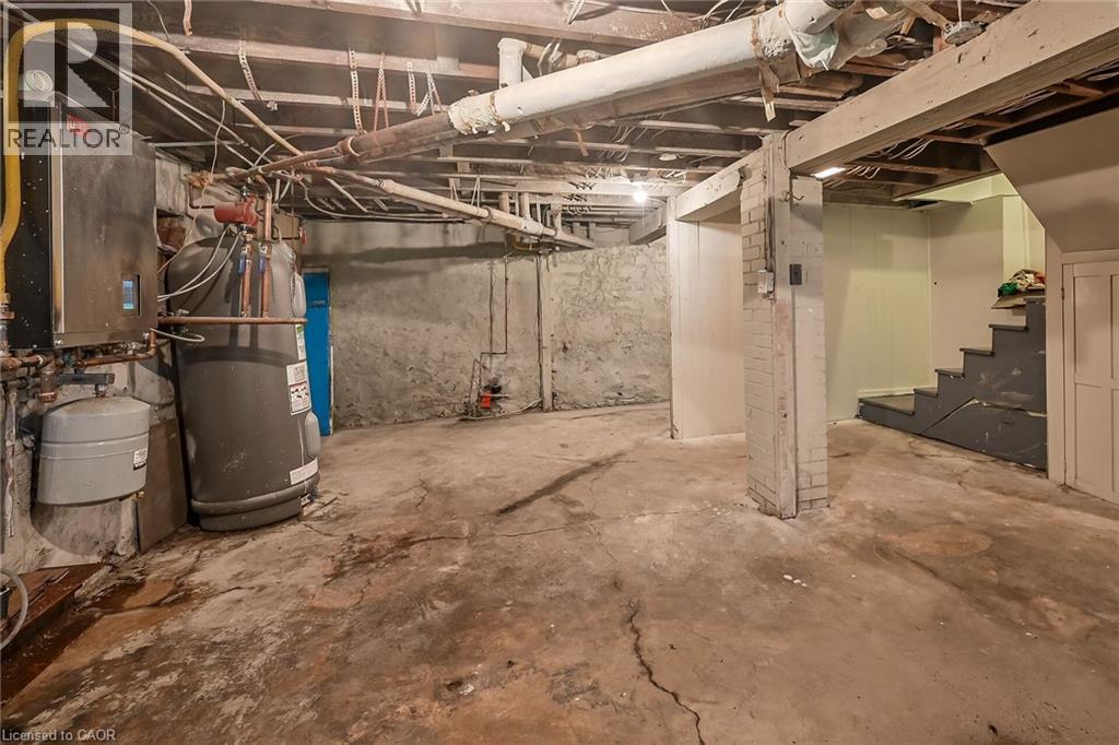 172 Sherman Avenue S, Hamilton, ON - Indoor Photo Showing Basement