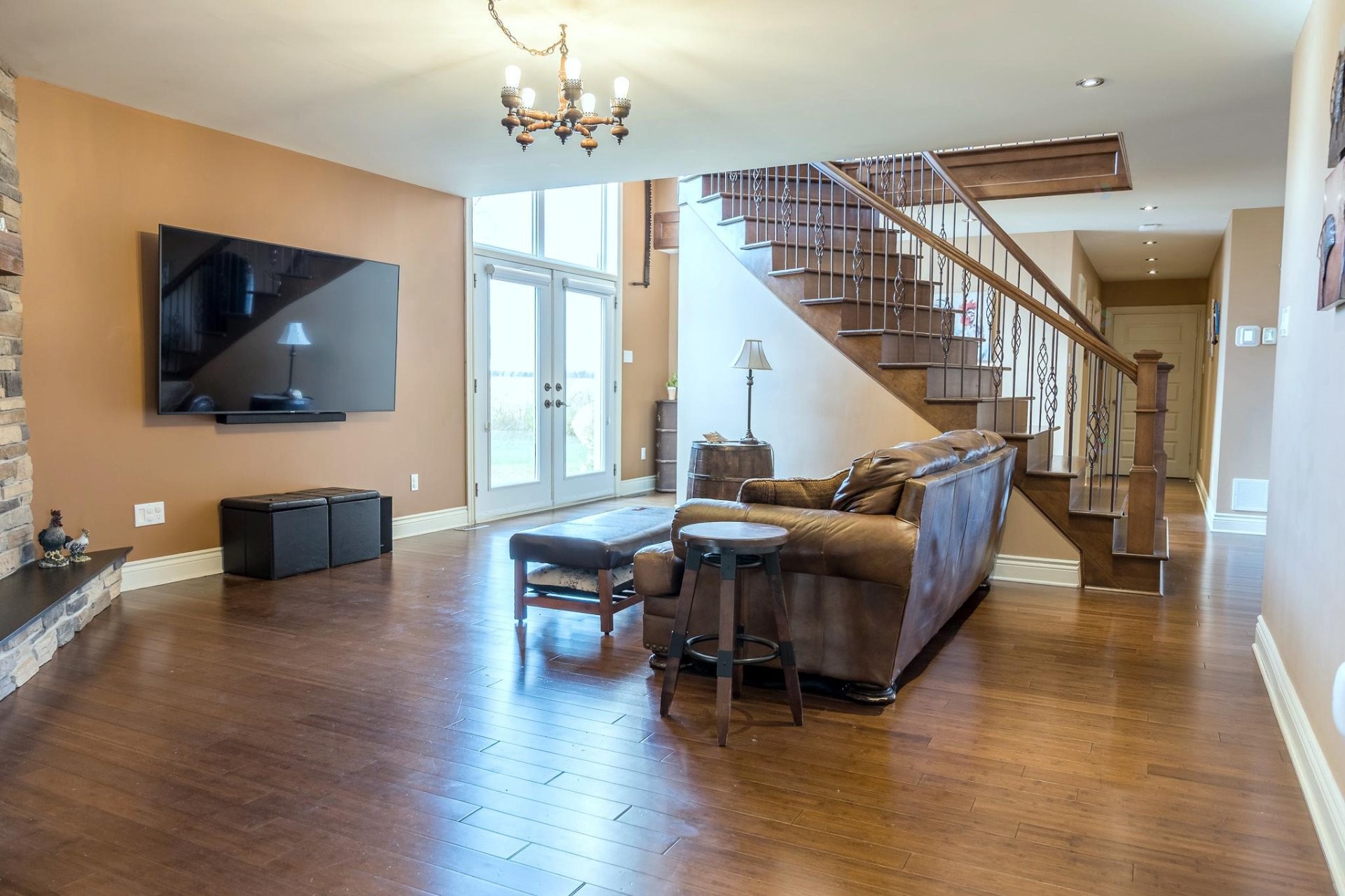 Salon - 7 Rg Des Patriotes S., Saint-Cyprien-De-Napierville, QC - Indoor Photo Showing Living Room