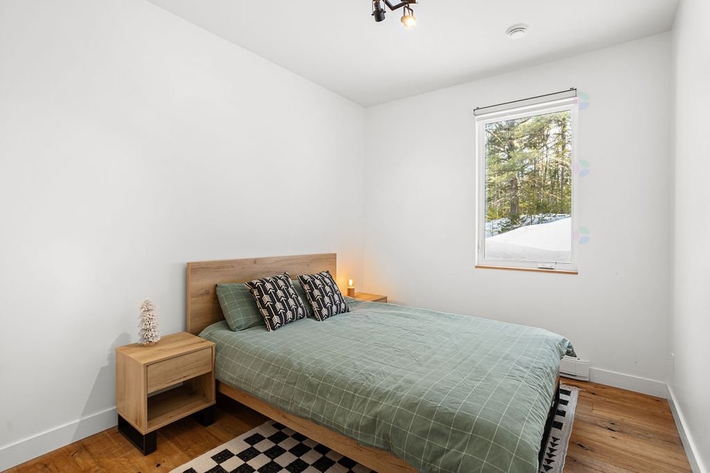 Chambre à coucher - 25 Ch. Des Perséides, Sainte-Béatrix, QC - Indoor Photo Showing Bedroom
