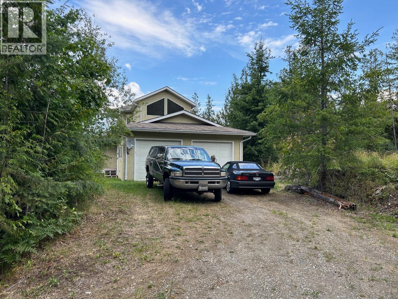 245 Rainbow Ridge Road, Procter, BC - Outdoor