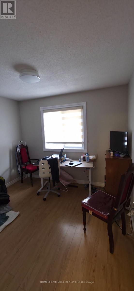 39 Ridware Crescent, Toronto, ON - Indoor